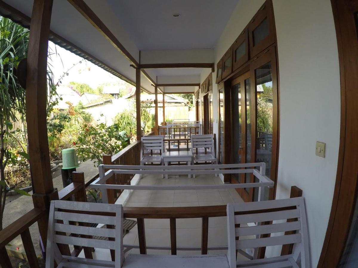 Gili Smile Bungalow Gili Trawangan Dış mekan fotoğraf