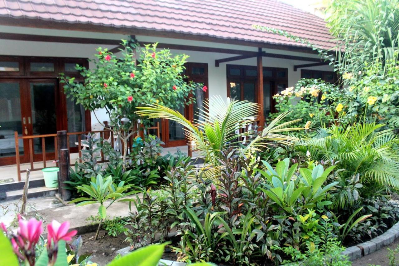 Gili Smile Bungalow Gili Trawangan Dış mekan fotoğraf