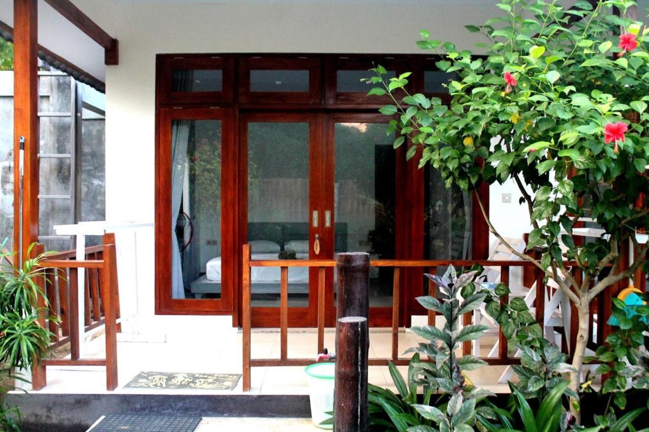 Gili Smile Bungalow Gili Trawangan Dış mekan fotoğraf