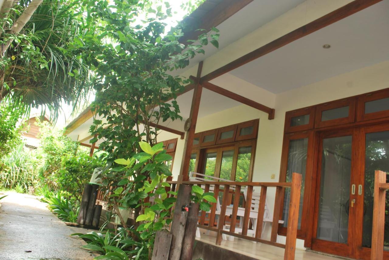 Gili Smile Bungalow Gili Trawangan Dış mekan fotoğraf